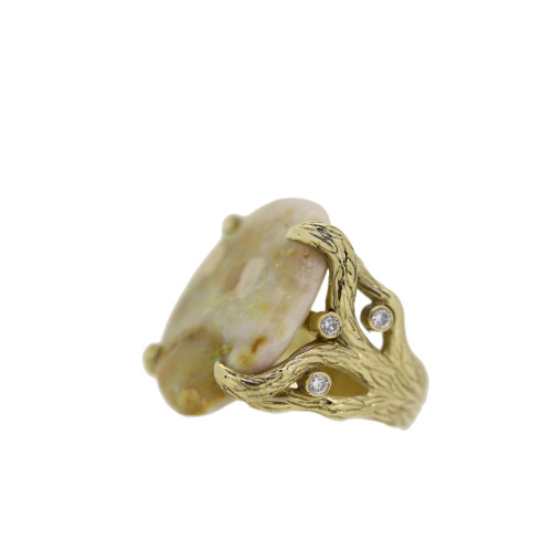 Ring Royal charm