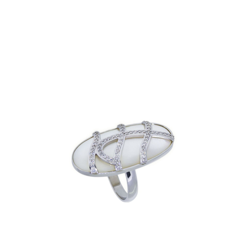 
									 Ring Mother of Pearl