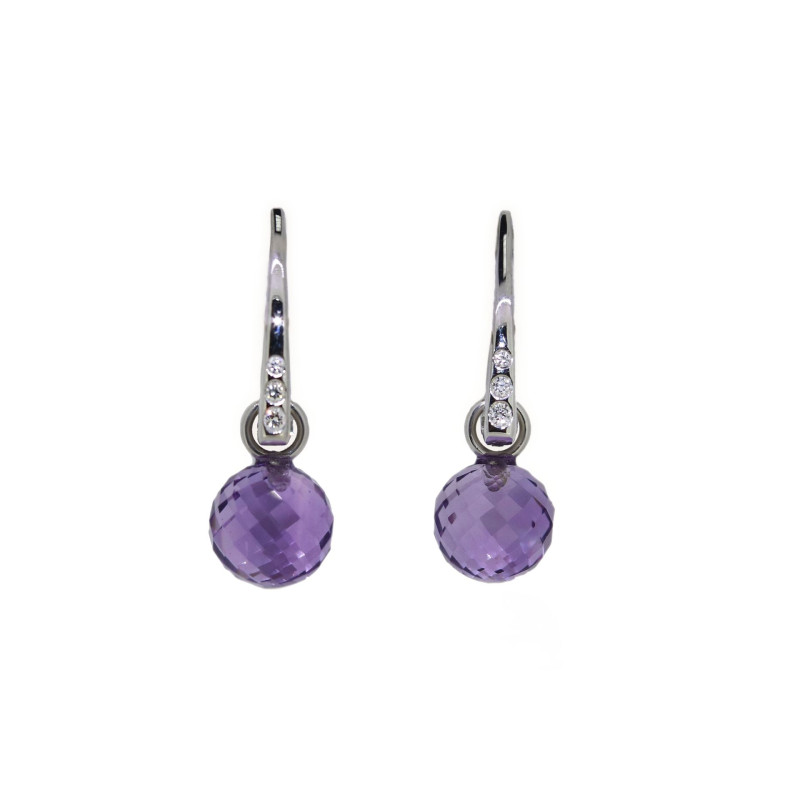 
									Earrings Delight