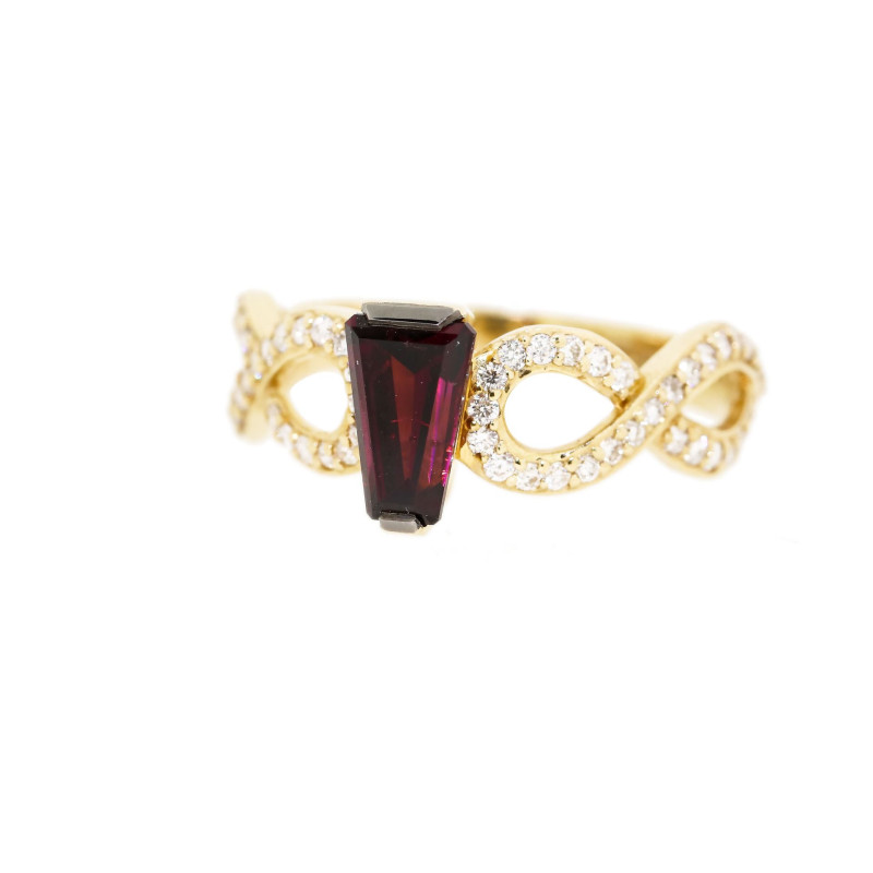 
									Ring "Amelia"
