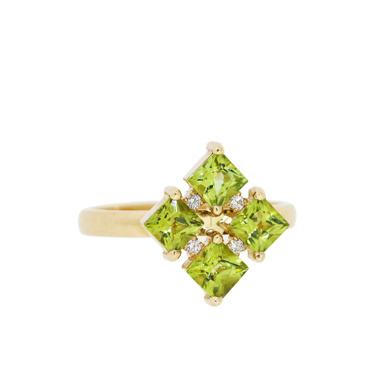 
									Ring "Rustle of Foliage"