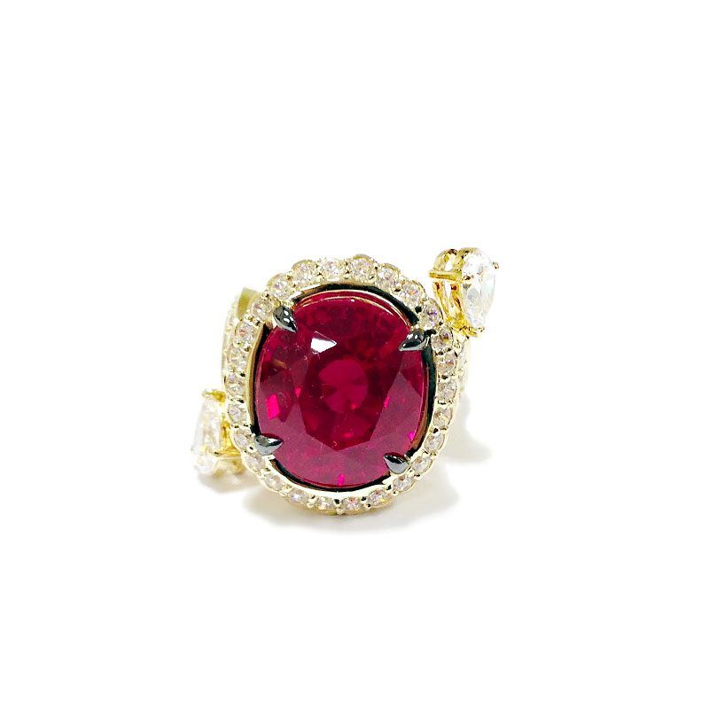
									Ring "Medina"