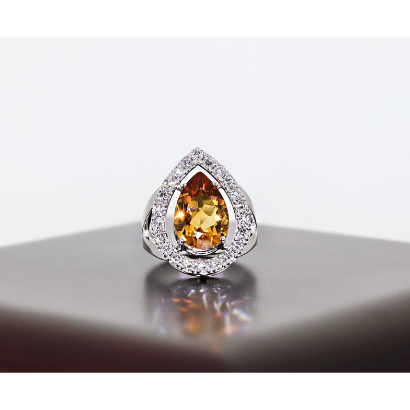 
									Ring "Brill"