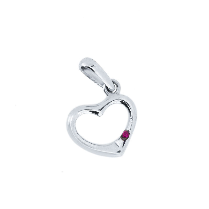 
									Heart pendant