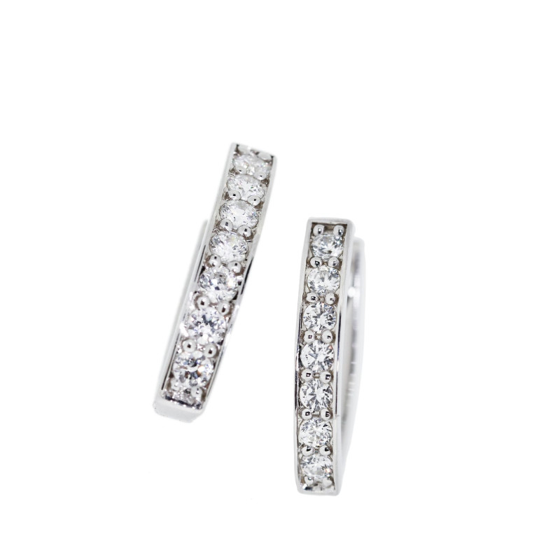 
									Earrings "Classic"