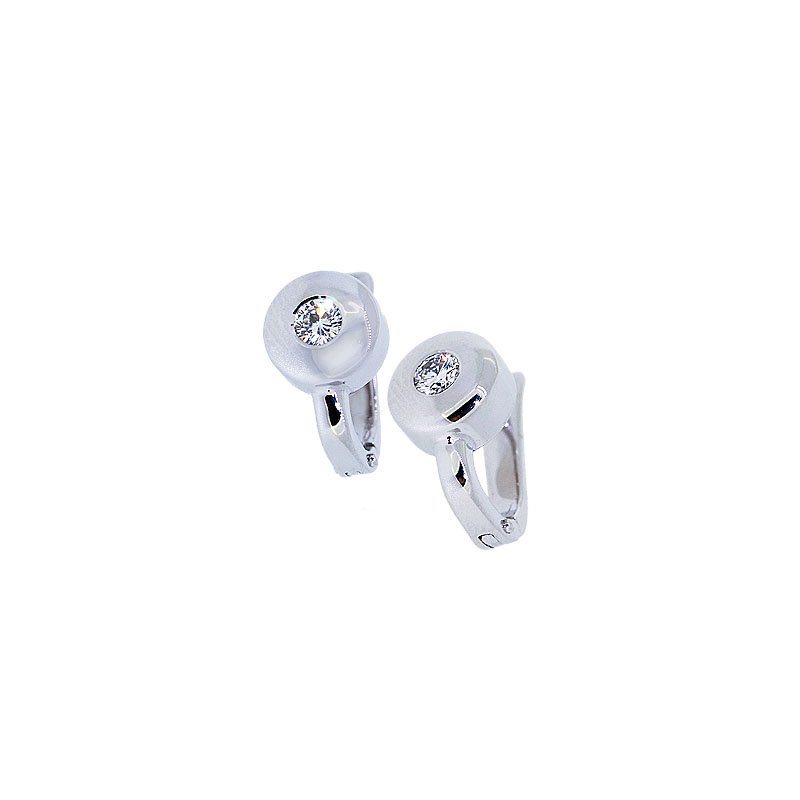 
									Earrings "Comme il faut"